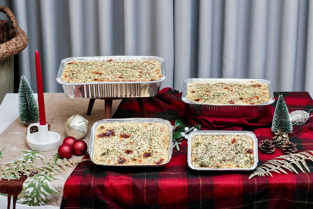 Four sizes of Mamu's baked cream cheese spaghetti trays